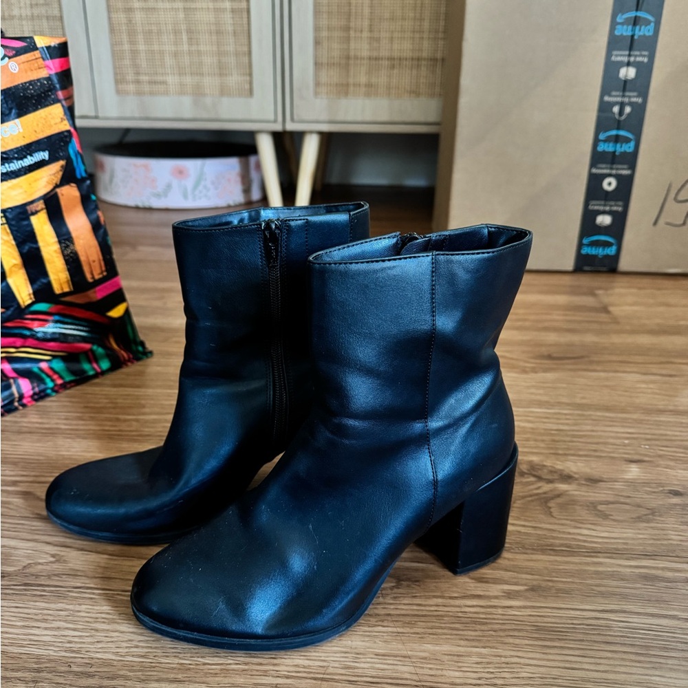 a new day Black Heeled Boots